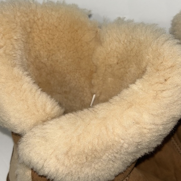 UGG Purely Merino from Australia Tan boots size 8” - Picture 8 of 11